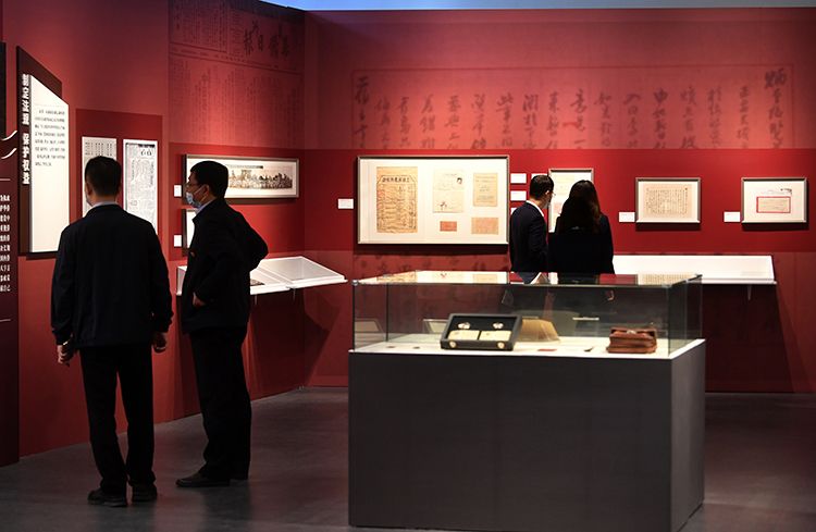 中国华侨历史博物馆300余件展品展示华侨百年贡献