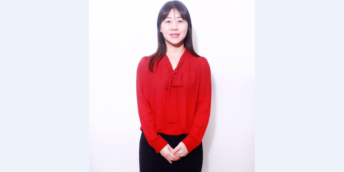 8万【名医简介】中国中医科学院西苑医院主任医师李秋艳(左),师从国医