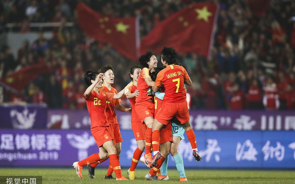 彭诗梦点球大战神奇一挡,中国女足永川卫冕