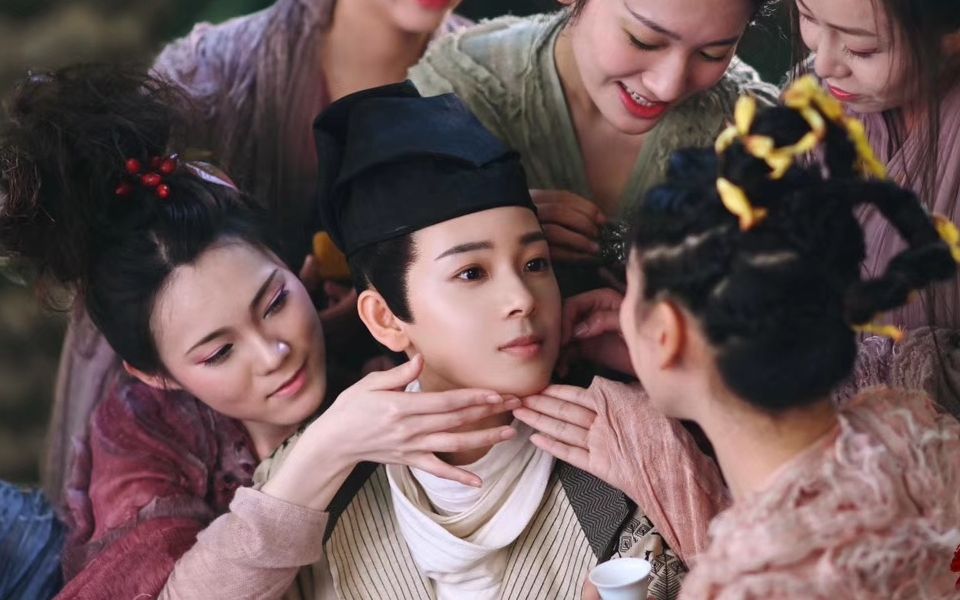 kpl最强辅助清凡:季后赛还想尝试法师射手 辅助位被称为背锅位,没有