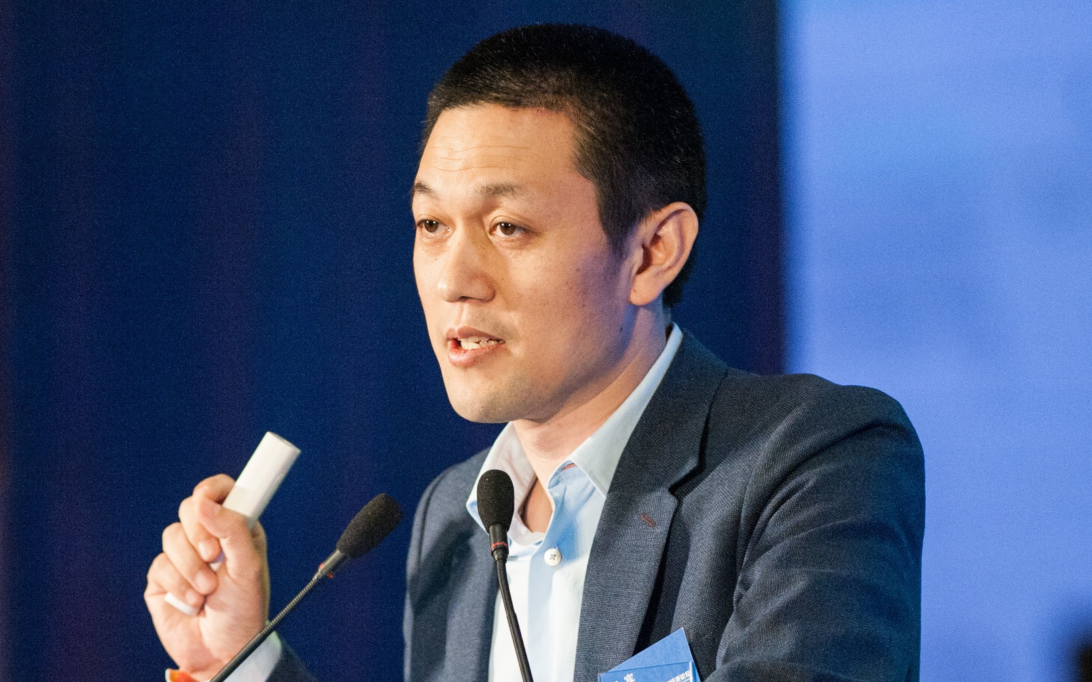 李斌谈从最惨的人到最意气风发的人还有很长的路要走