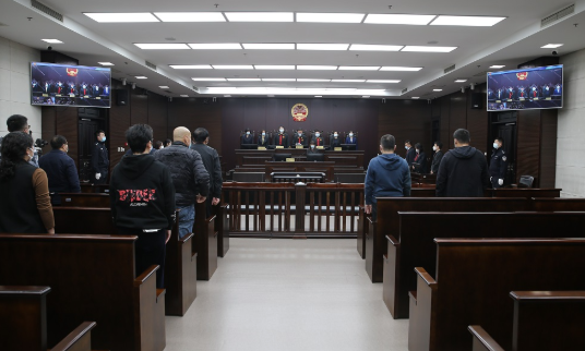 大連“5·22”轎車撞人逃逸案一審宣判 被告人劉東被判死刑
