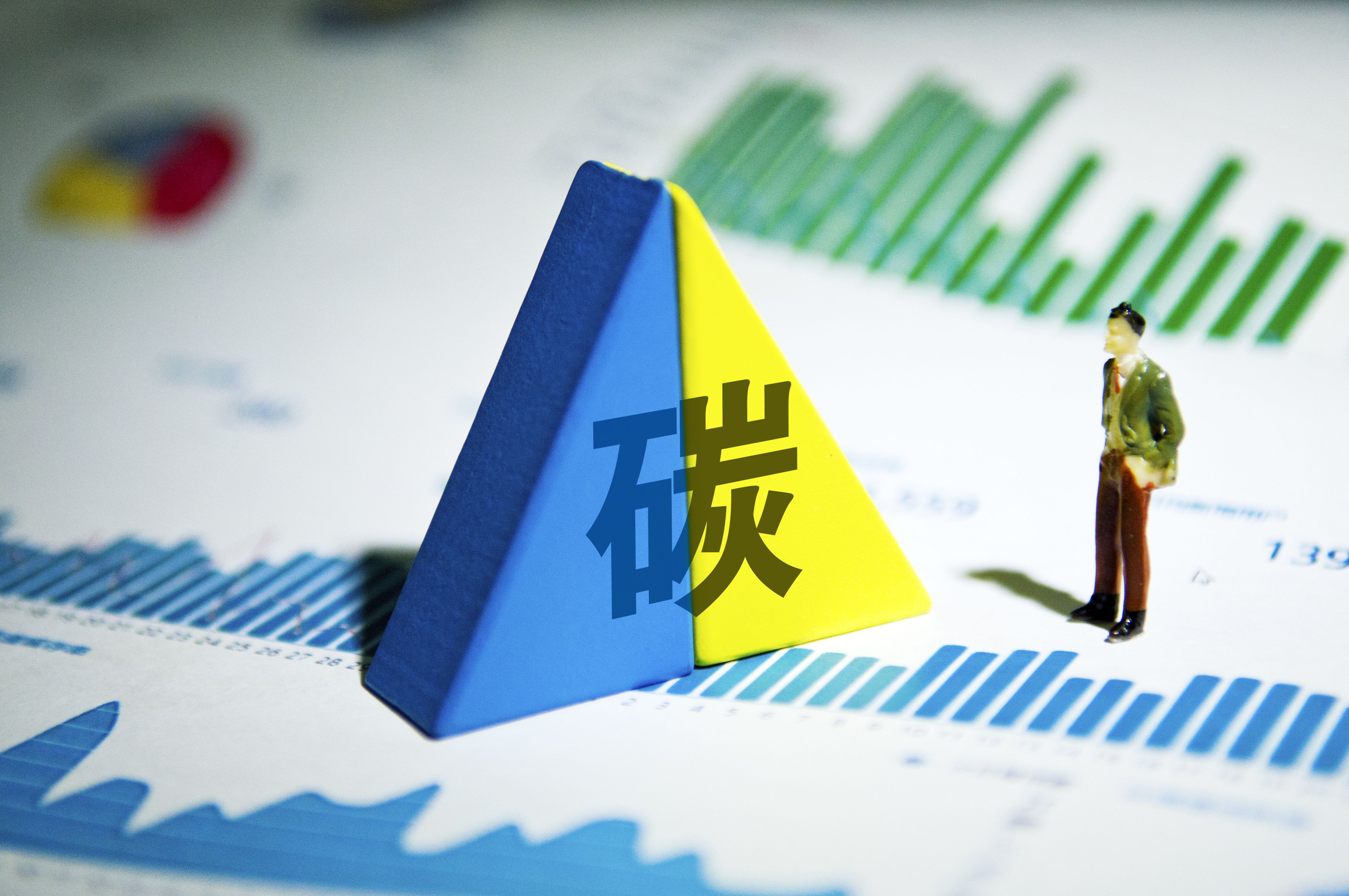 全国碳市场成交量突破一亿吨大关