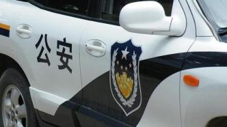 内蒙古鄂尔多斯一警车擅自更换车标？警方：成立调查组