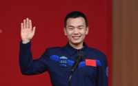 航天员宋令东:首次飞行,将展示好“90后”的形象