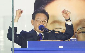李在明總統(tǒng)任期開(kāi)始 稱(chēng)將拼經(jīng)濟(jì)保民生、尋求韓朝對(duì)話(huà)