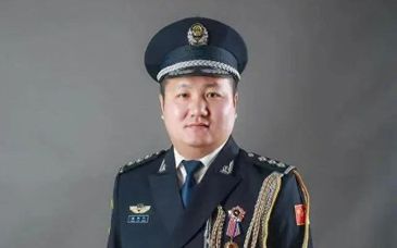 生于1989年，楊旭恒遞補為省委委員