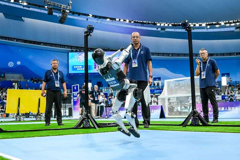 星動(dòng)紀(jì)元摘得“原地跳高”金牌 — 新京報(bào)