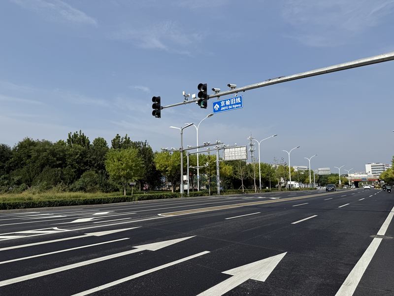 北京城市副中心一批疏堵工程完工，有路口通行效率提升近五成 — 新京报