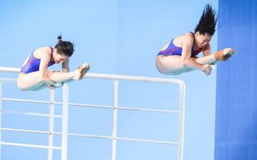 廣東隊全紅嬋/王偉瑩獲十五運會跳水女子團體雙人10米跳臺冠軍