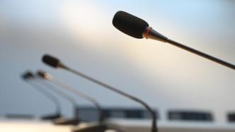 河南一学校领导要求学生为其子女比赛投票 校方：已被免职