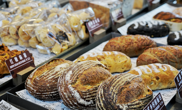 10元面包難覓蹤跡，網(wǎng)紅面包為啥越賣越貴？