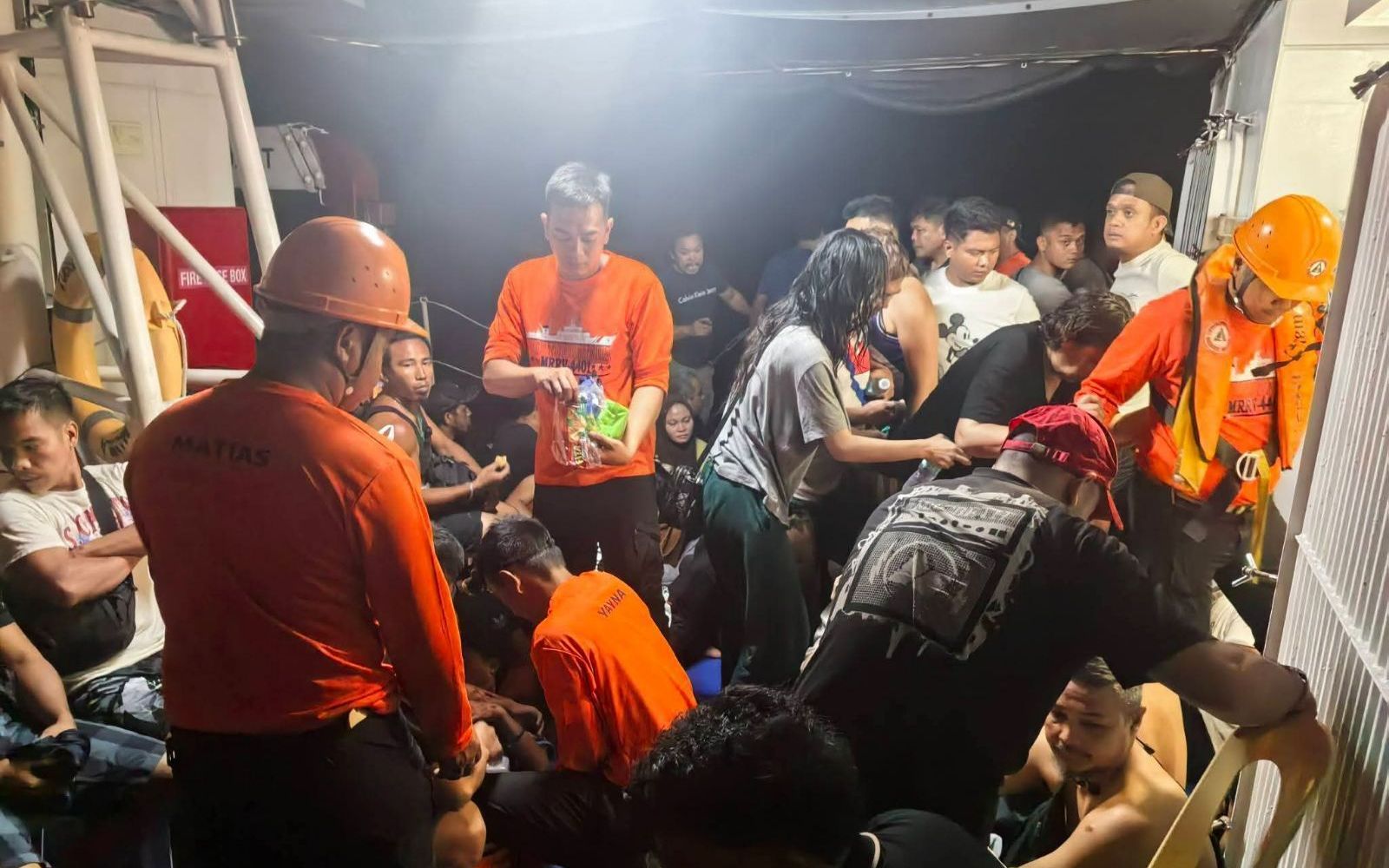 菲渡轮沉没事故死亡人数升至29人