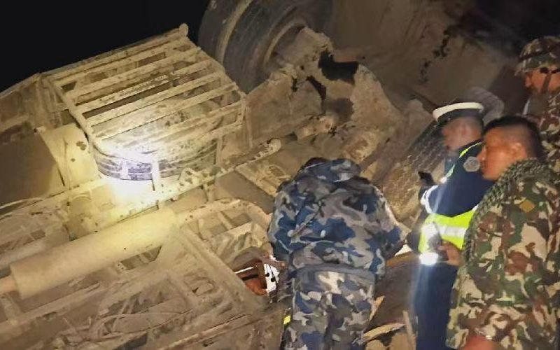 一中国公民在尼泊尔巴士坠河事故中死亡