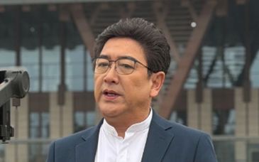 水均益，有新身份