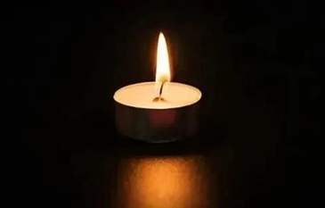 杨岭多吉同志逝世