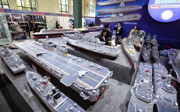 视频｜航模爱好者注意了！亚洲顶尖模型盛会今日在北展开幕