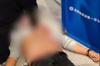 北京地铁员工用AED成功救回心脏骤停乘客：众人接力与死神赛跑，尽显城市温度