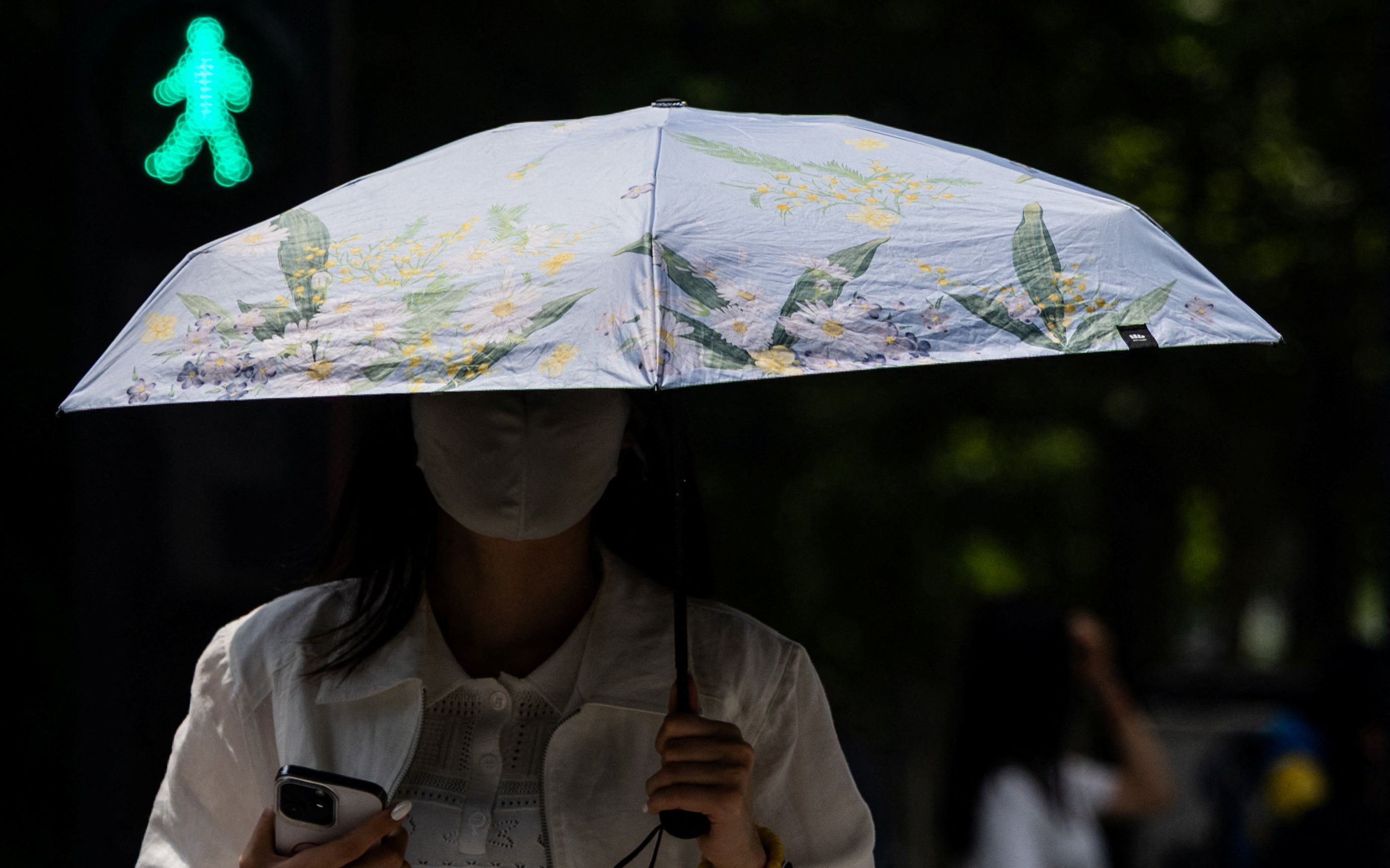视频丨北京发布今年首个高温预警