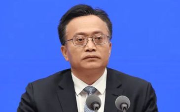 胡广杰，赴任贵州