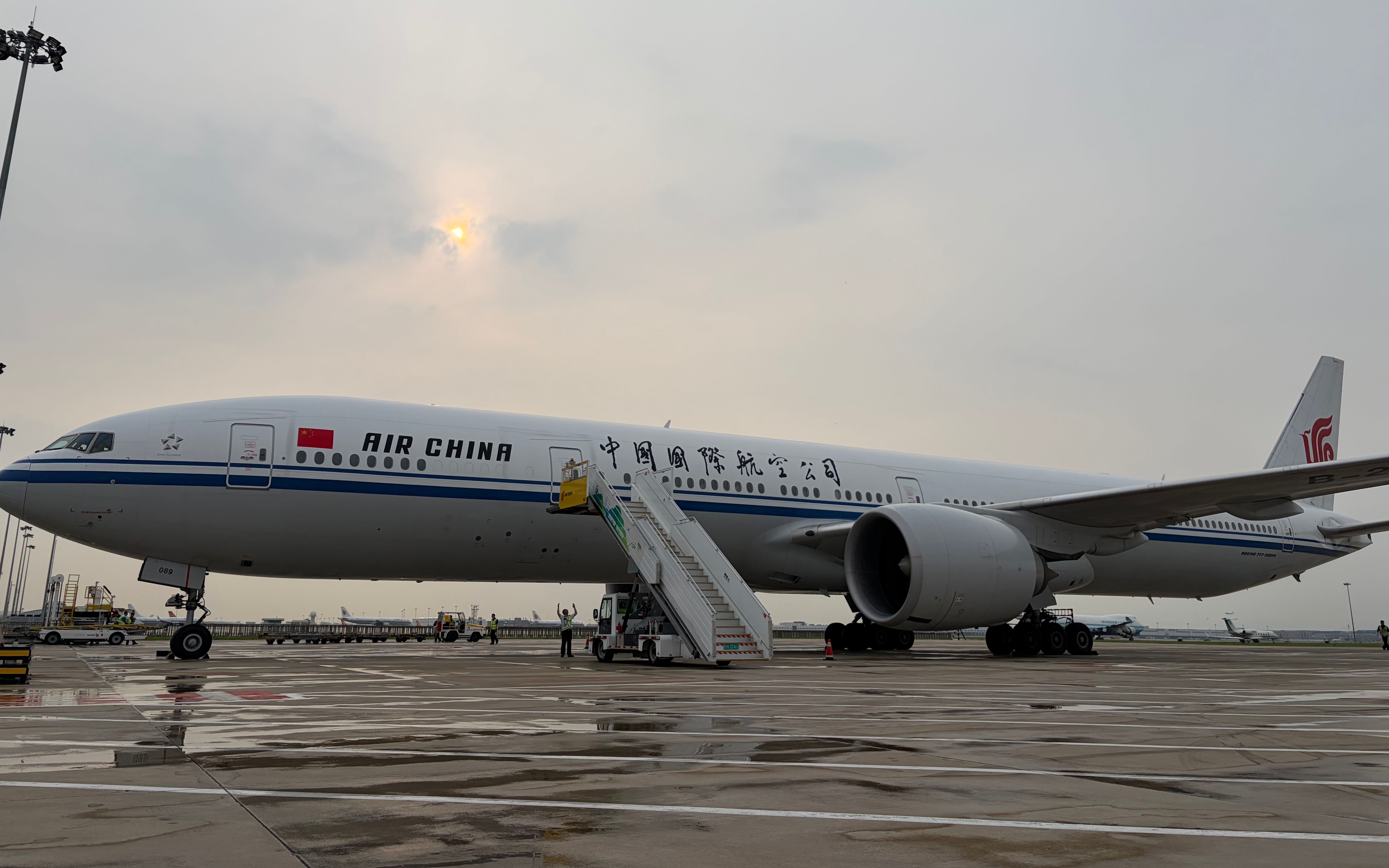 在境外针对中国公民实施绑架杀人犯罪的嫌疑人刘某文被遣返我方