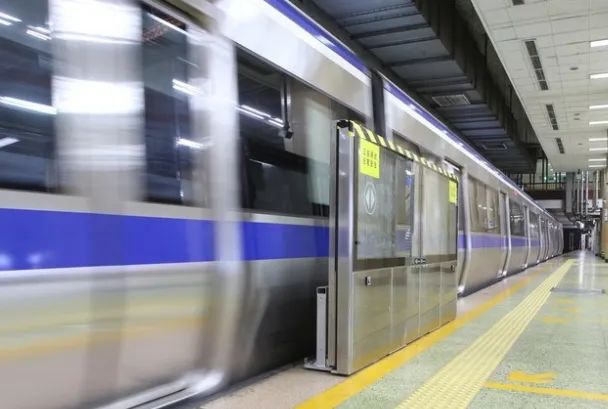北京部分地铁线路已加开临客、高架线路限速