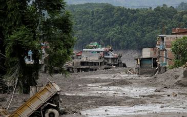 尼泊尔北部山洪暴发已致157人死亡