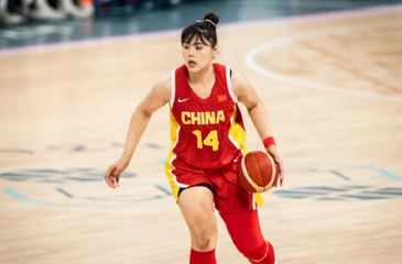 护照在美国邮寄过程中丢失，李月汝无缘女篮世界杯