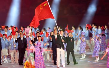 名古屋亚运会开幕式举行 中国体育代表团入场