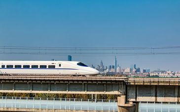 “X”字头列车将成我国最快高铁代表，哪条线路将有望首开？