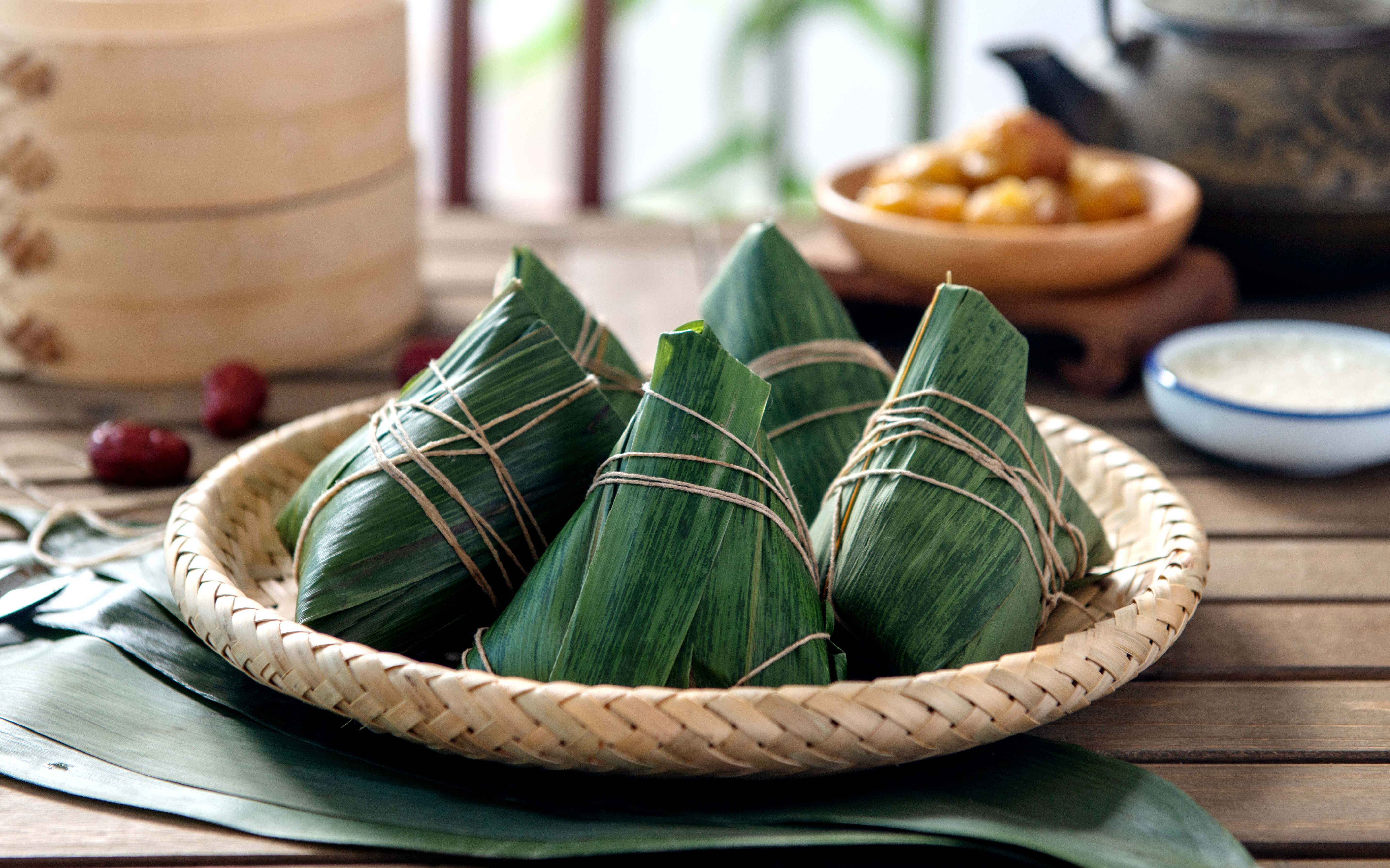 图/ic photo今天是端午节,餐桌上一定少不了粽子.