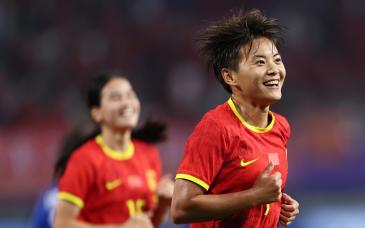 王霜因傷落選奧預賽名單，中國女足征召7名留洋球員