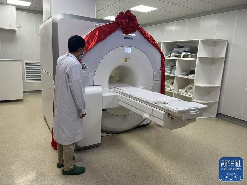 医疗设备是医院的什么不举债购买大型医疗设备，为公立医院立规矩 ｜ 新京报社论_https://www.jmylbn.com_新闻资讯_第1张