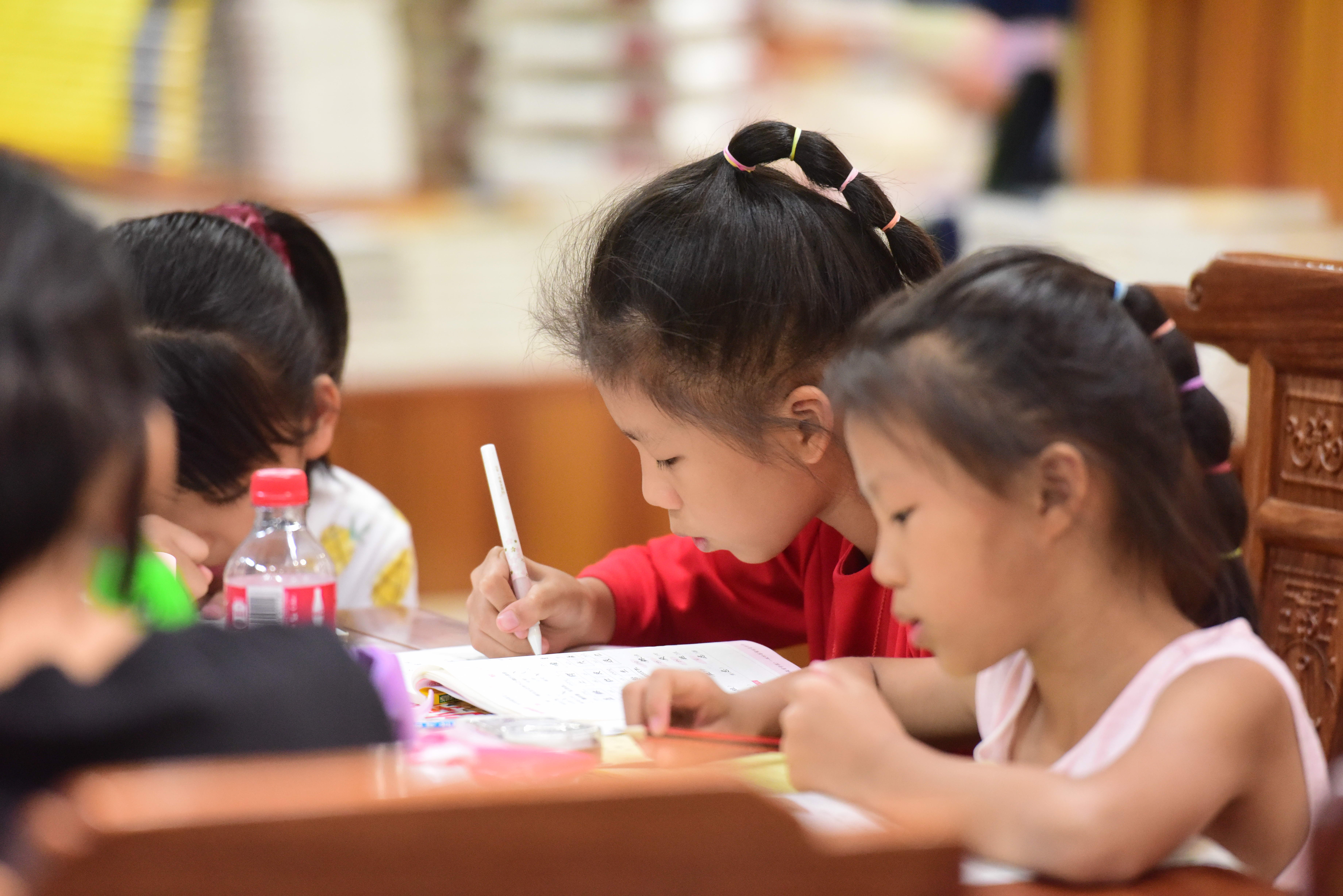 調整教學進度、關注學生心理，北京中小學這樣開啟新學期