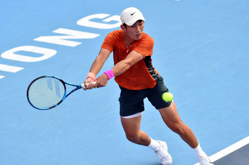 19岁商竣程澳网外卡_商竣程澳网备战_来看看商竣程超绝反压力：准备！滑步！顺便转身接个球