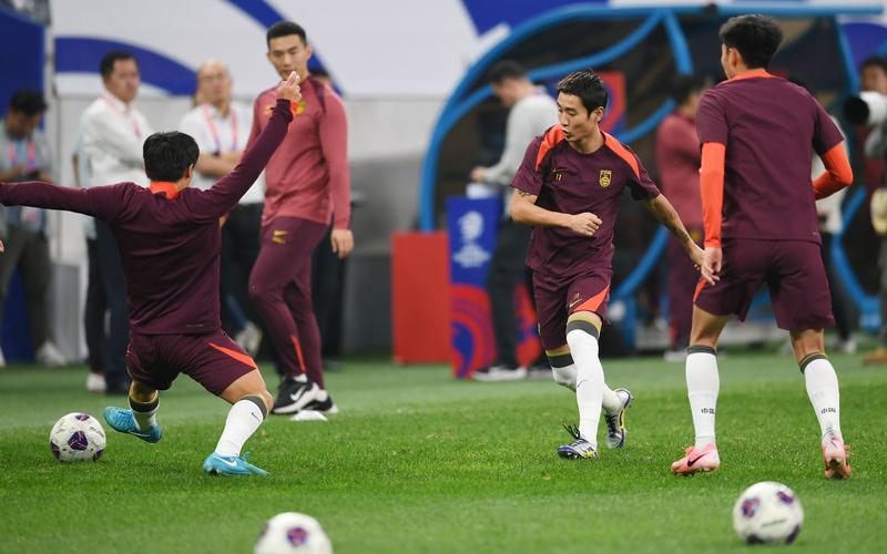 国足主场战印尼，对于方主帅称双方胜率五五开 — 新京报