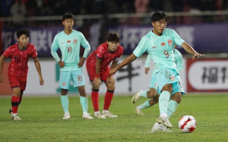 国少主帅上村落健一：下一个目的降级U17天下杯 — 新京报