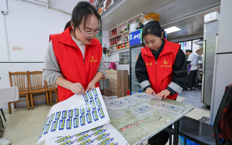 反诈果真信留异地报警电话，乌龙眼前是方式主义