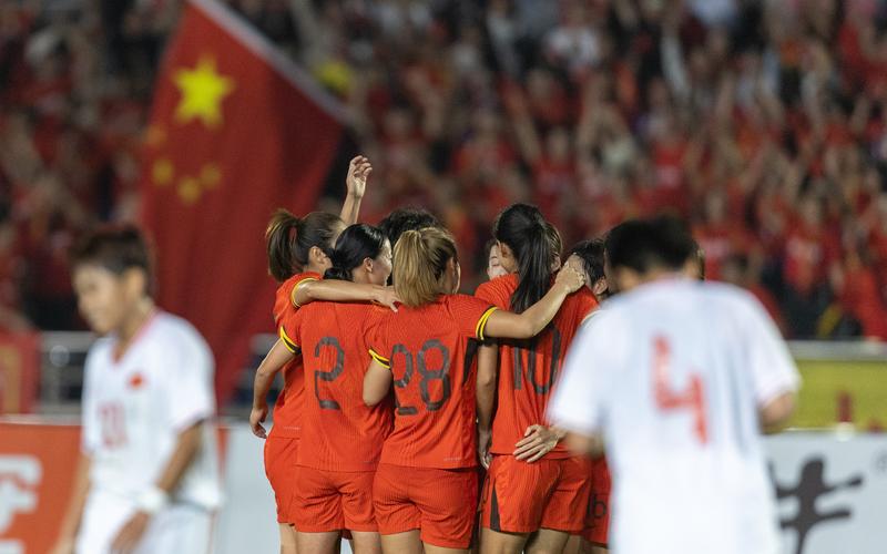 低谷中群集实力，中国女足在京集合将赴荷兰参赛 — 新京报