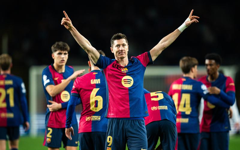 莱万多夫斯基收获欧冠百球，成C罗梅西之后第三人 — 新京报