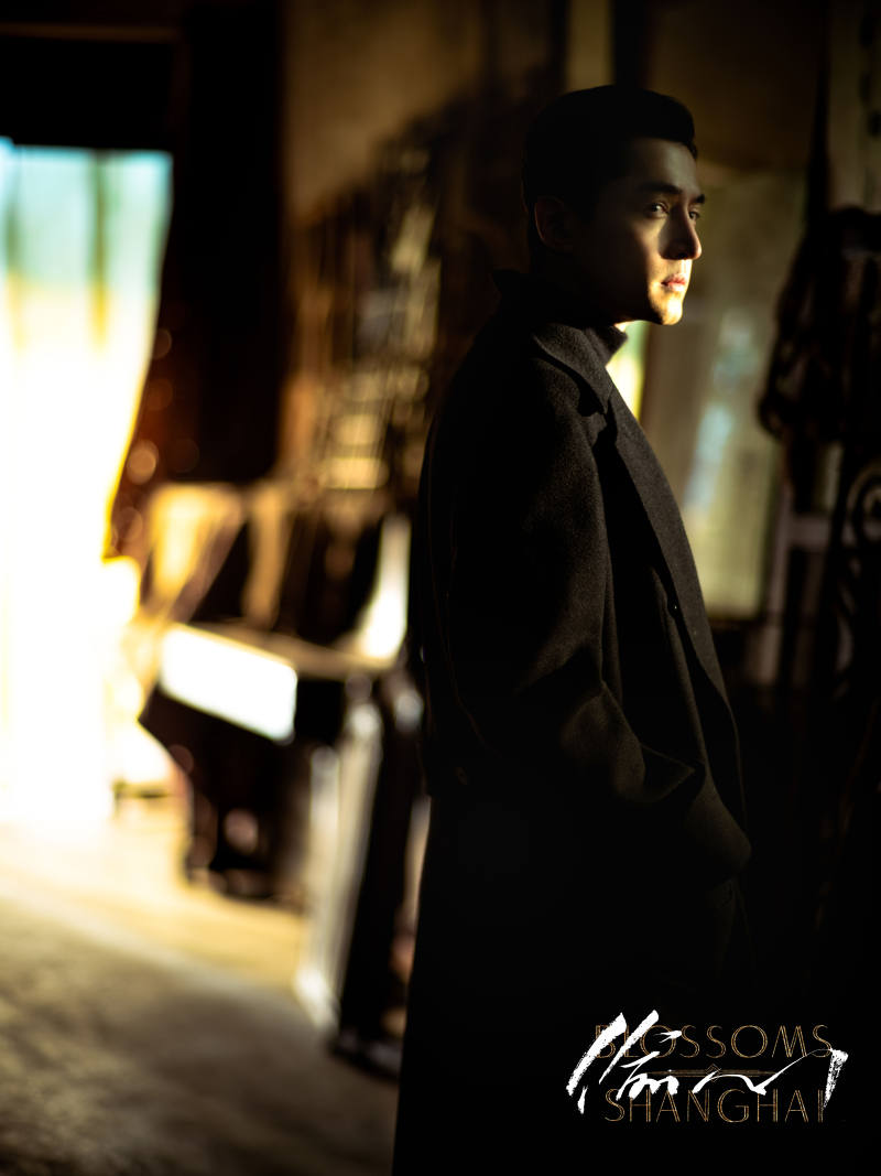 《繁花》原声腹地当地版实体专辑即将预售，王家卫筛选剧照支出进画册 — 新京报