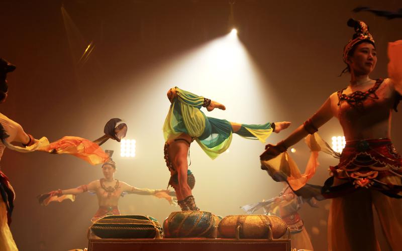 《光阴派对于·梦乡马戏嘉光阴》国庆登台国家体育馆，演出杂技大秀 — 新京报