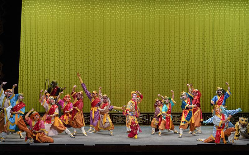 秦腔《孙悟空斗罗汉》、京剧《盗仙草》同台亮相吉祥大剧场 — 新京报