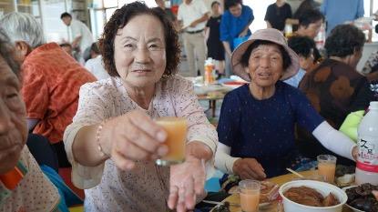 中华慈善日，“边境老人的午餐”项目在全国开展公益活动 — 新京报