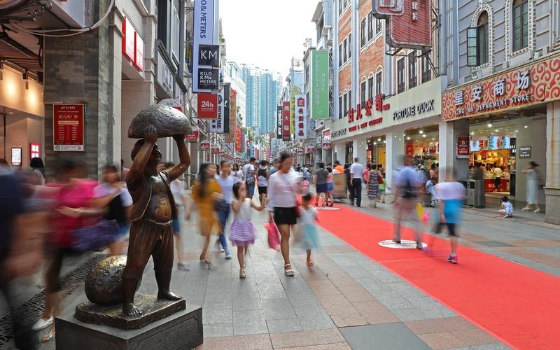 干部“违规”出租公房商铺，既要容错也该纠“错”