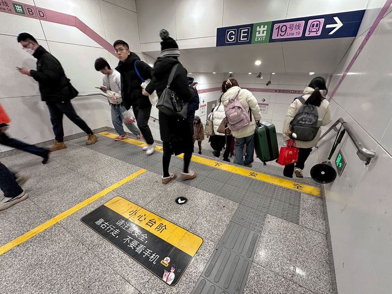 全线刷新地铁车站台阶，都市规画在细节高下功夫