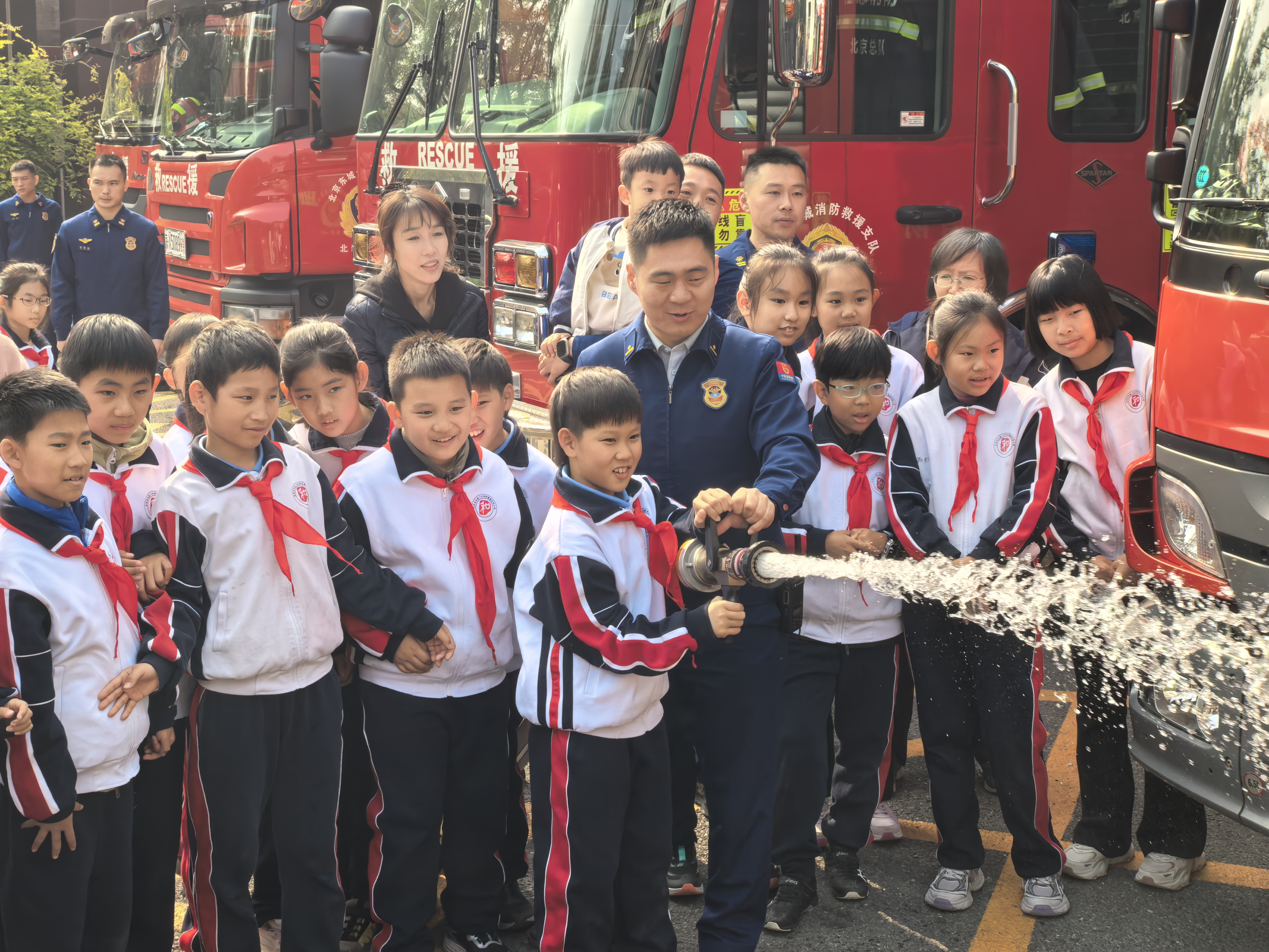 ǶѧУٰ조СԱȫ-¾