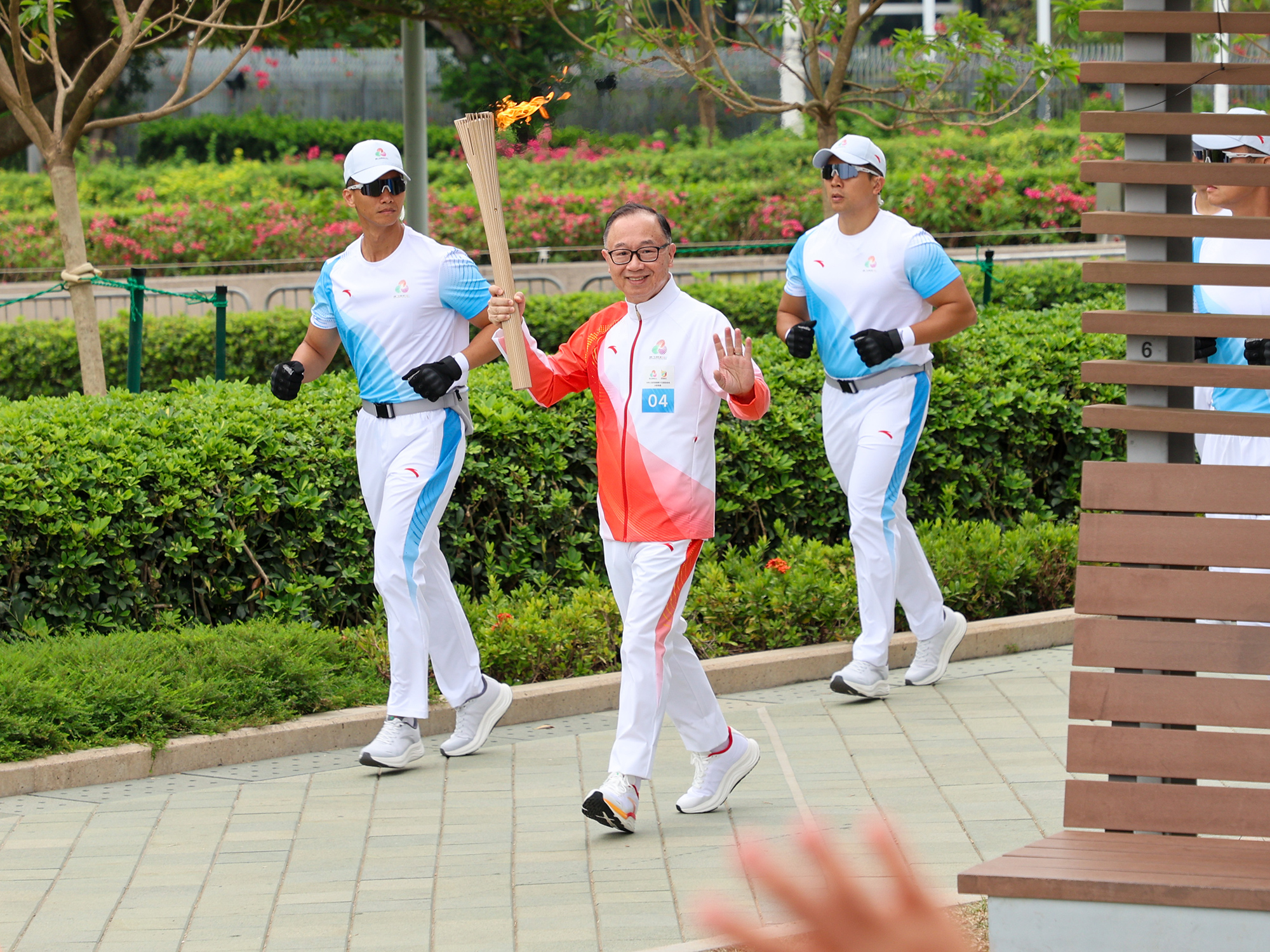 ʮȫ˻ۻ洫ݾУ9μӻ洫-¾