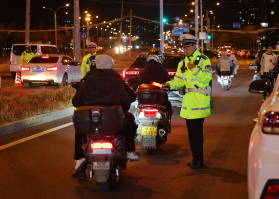酒后骑小电驴也违法，酒驾不分车型