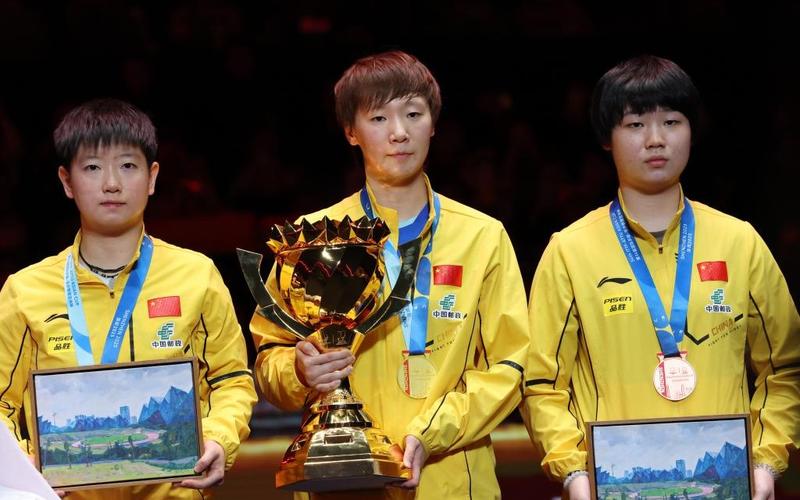 乒羽中间强烈呵，赛场不能再被饭圈“控场”